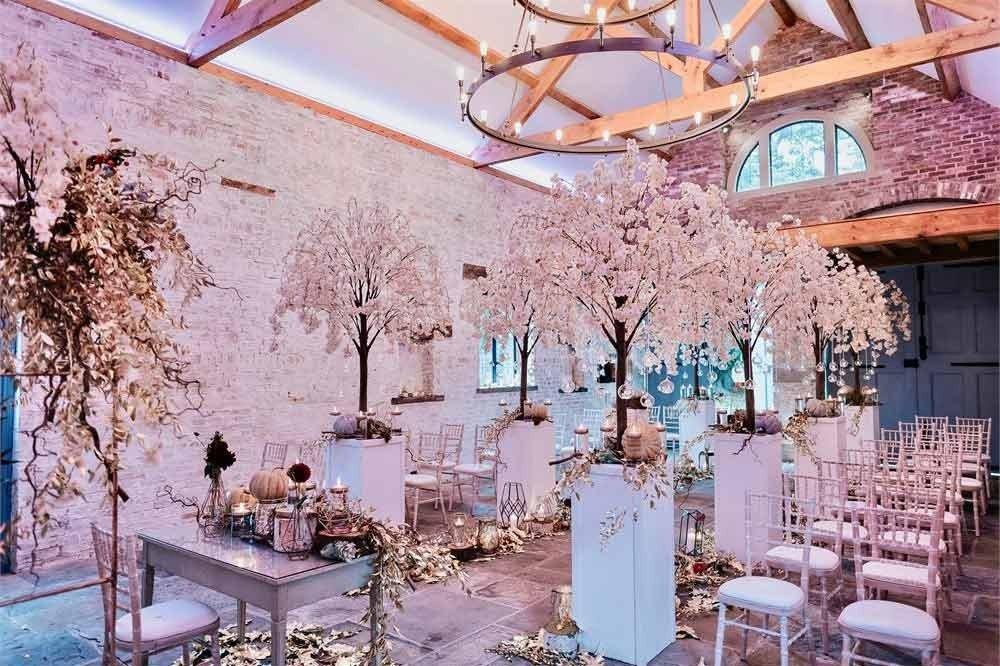 Winter Wonderland Wedding Venues 60 Photos Astyledwedding